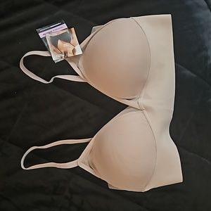 BNWT Maidenform "Basically Sexy" triangle bralette, large